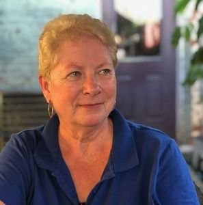 Meet your Posher, Carol